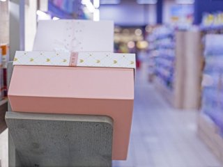 Personalizacja opakowań: jak małe gesty mogą zwiększyć lojalność klientów w e-commerce